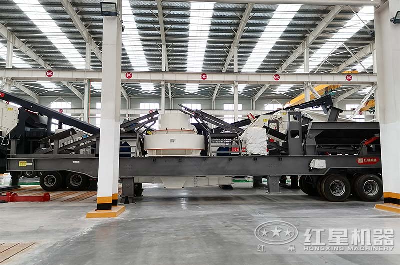 移動式制砂機(jī)車間實(shí)拍