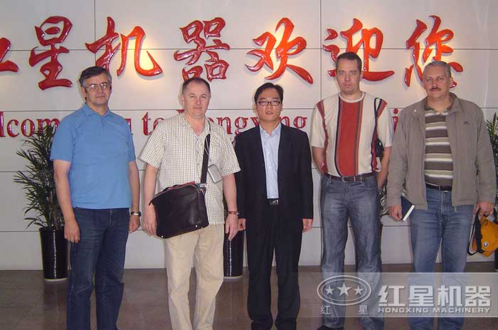 經過多家對比之后，客戶選擇紅星機器
