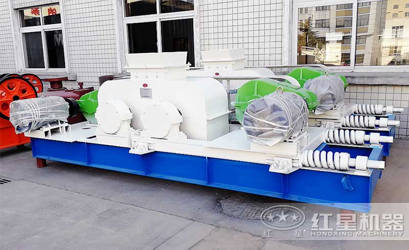 輥式制砂機
