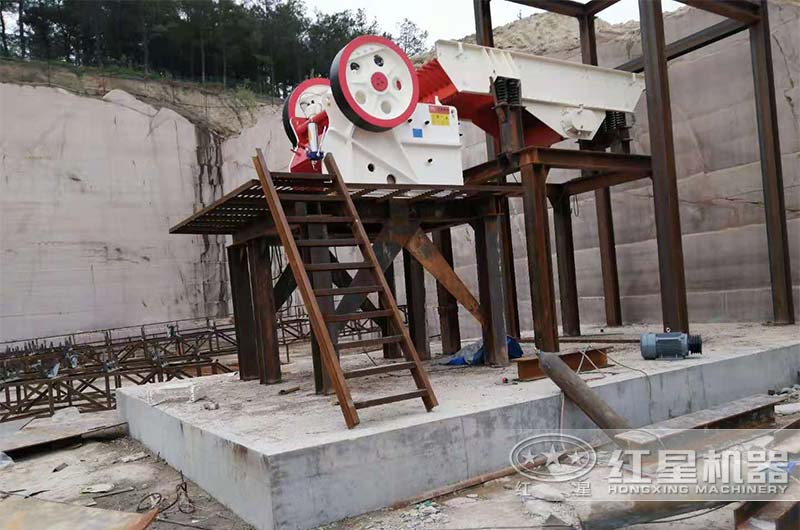 顎式破碎機(jī)