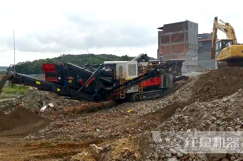 施工現場使用的移動式建筑垃圾粉碎機