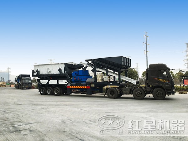 車(chē)載制砂機(jī)發(fā)貨