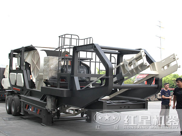車載移動(dòng)嗑石機(jī)