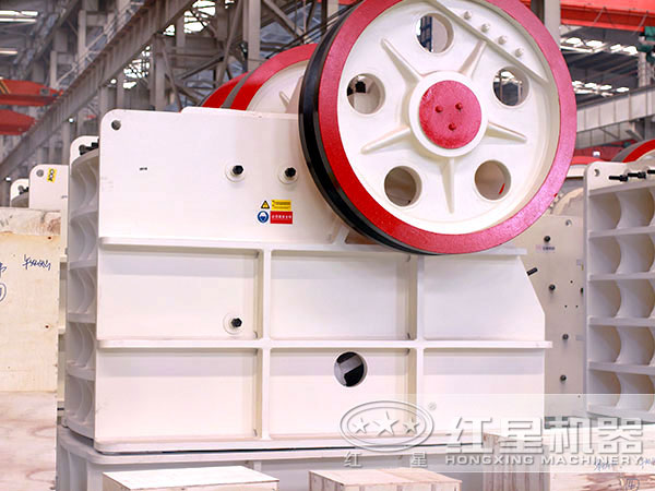德版顎式破碎機