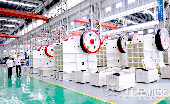 中型HD顎式破碎機(jī)