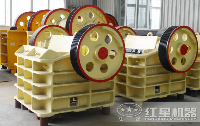 鑄鋼顎式破碎機