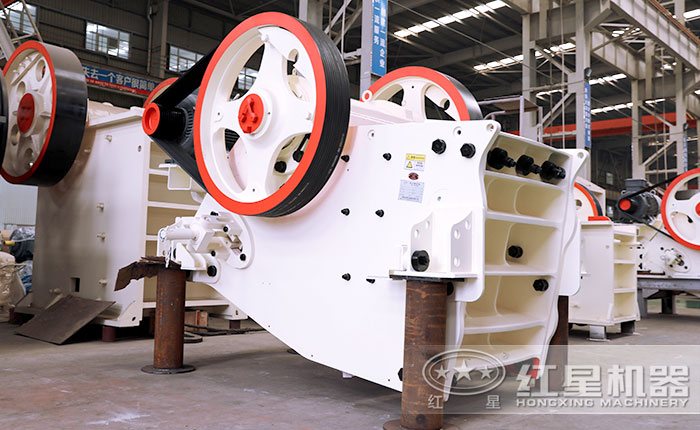 顎式破碎機 顎式破碎機