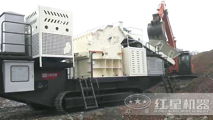 履帶移動制砂機作業現場