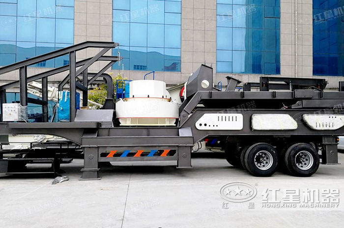 沖擊式車載移動(dòng)粹石機(jī)