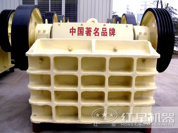 簡擺顎式破碎機